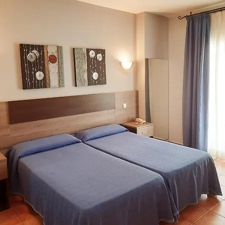 Hostal La Colonia-3