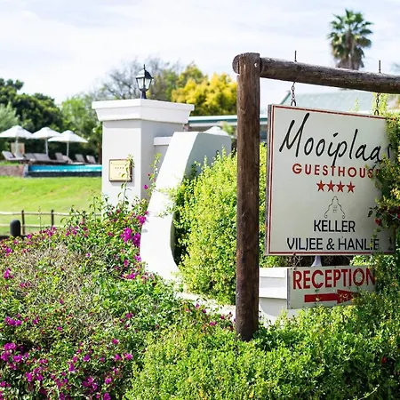 Mooiplaas Guesthouse-2