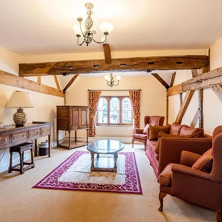 The Town House Ludlow-2