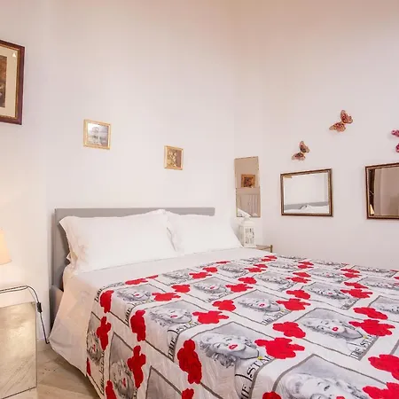 Starry Rome Guest House-2