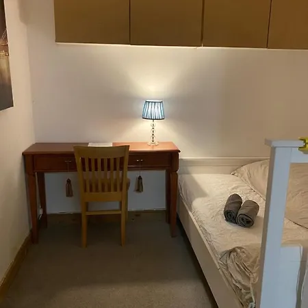 Edinb&B-2