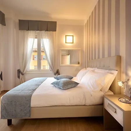 D'Azeglio 62 Luxury Rooms-2