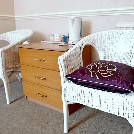 Abbey Guest House-3