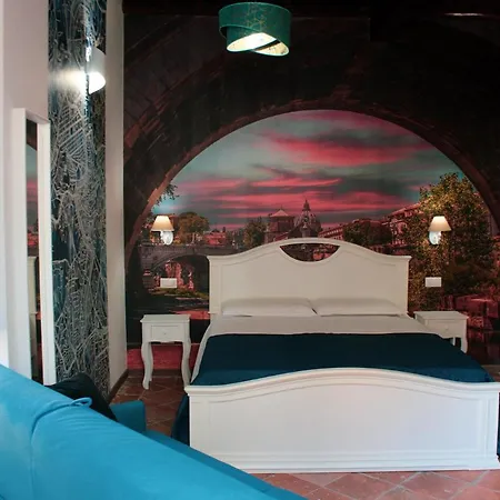 Lion Luxury Rooms-3