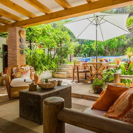 At Home In Malaga Stay & Solo Travellers-3