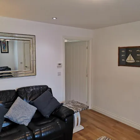 Langley Haven - 3 Bedroom House-2