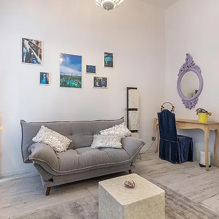 White & Gold Suite Verona-3