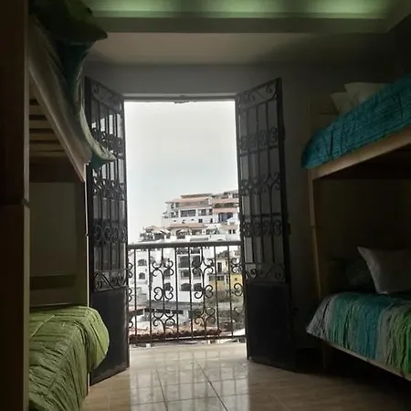 Hostal Casa Pajaritos-2