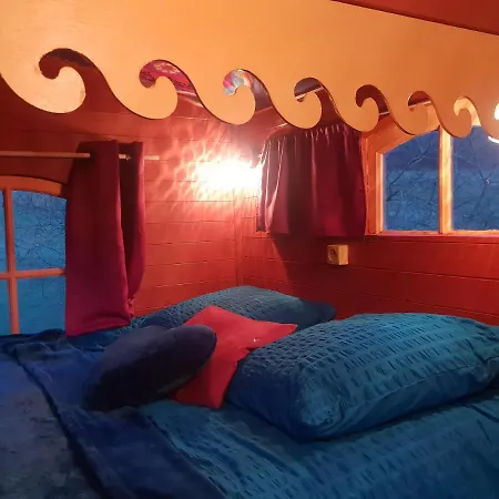 La Roulotte De La Maison Du Bonheur-2