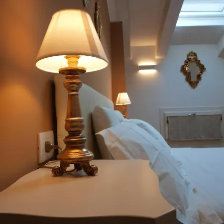 Acquaderni Rooms-3
