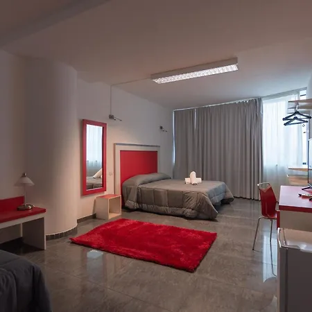 Delta Rooms-3
