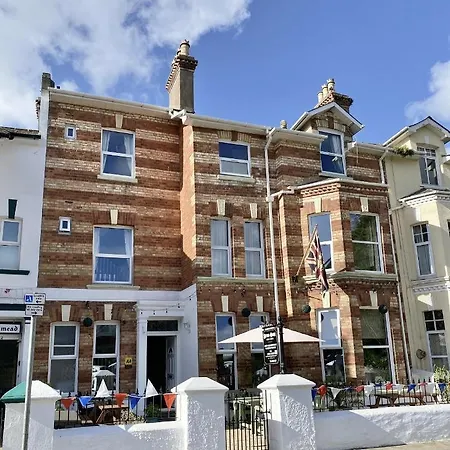 Devon House Guest House-3