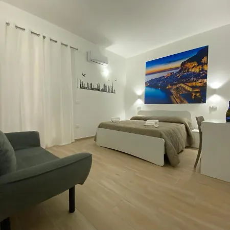 IN CENTRO ROOMS Vicino Cefalù-2