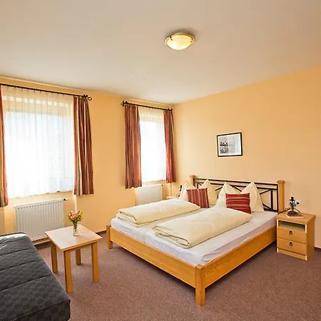 Pension Lindenhof-2