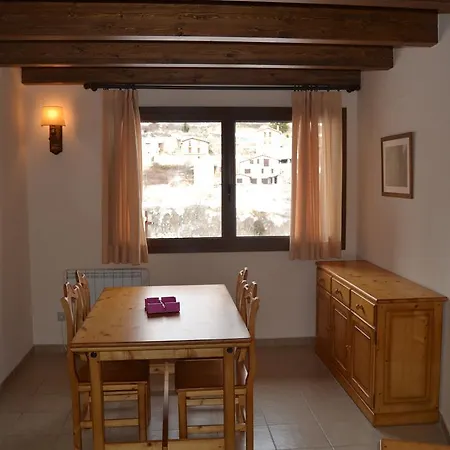 Hostal La Muntanya-3
