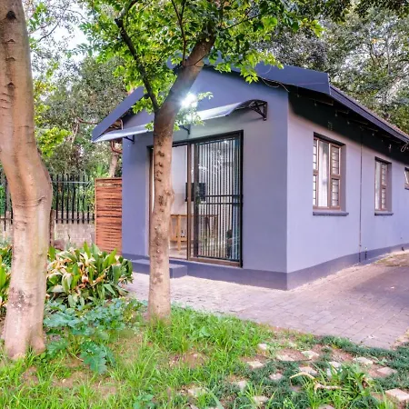 Hurlingham House Guest House-3