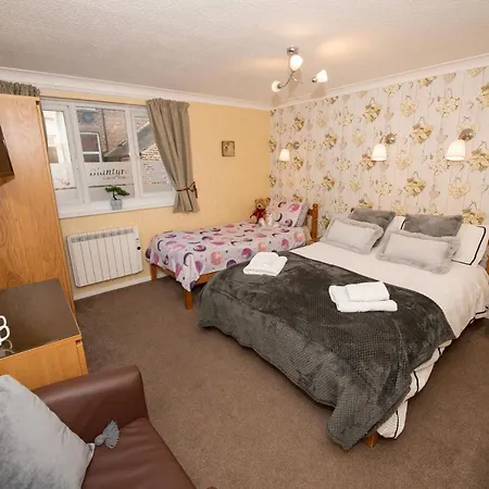 Blantyre Guest House-3