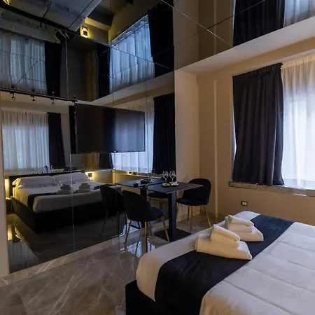 Maximum Exclusive Suite & Spa-3