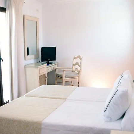 Hostal Doña Lola Marina-2