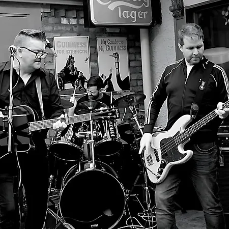 Bugler Doyles Bar & Townhouse-2