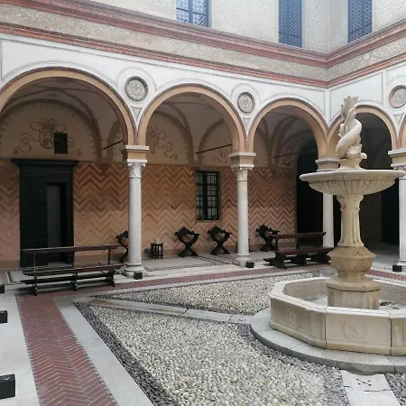 Foresteria Palazzo Guazzoni Zaccaria-3