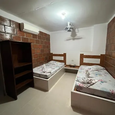 Hostal El Paraiso-3