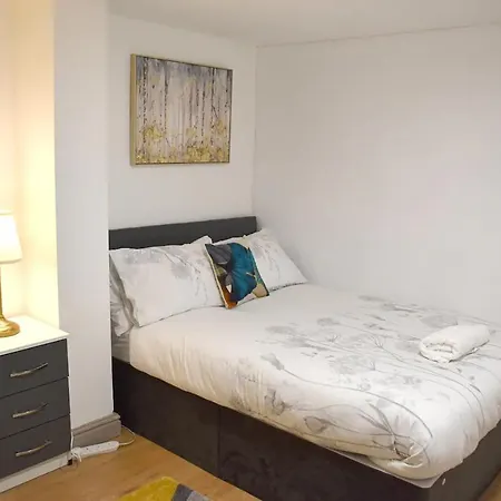 Birmingham City Centre Apartment Room Near China Town-2