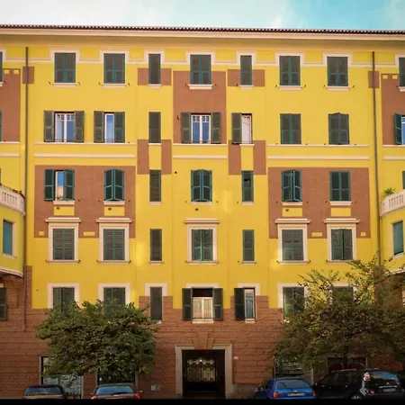 Hostel Cosmos-2