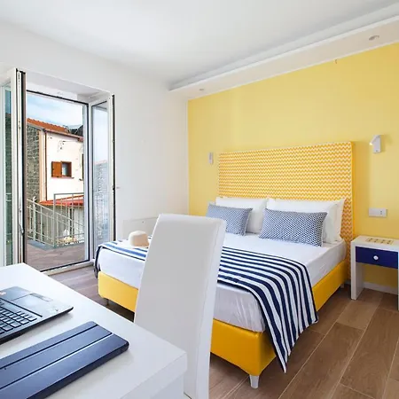 YourHome - Relais Loggia Li Galli-3