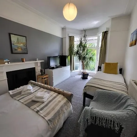 Aremo Room 1-2