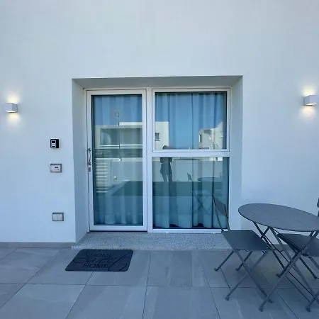 Artemisia Home-2