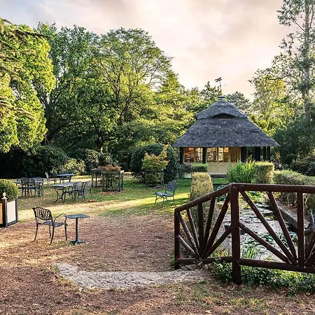 The Garden Suite At Shuttleworth-3