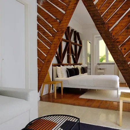 Lisbon City Villa-3