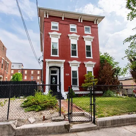 Suite Near Downtown Louisville, Ky - Suite IX-2