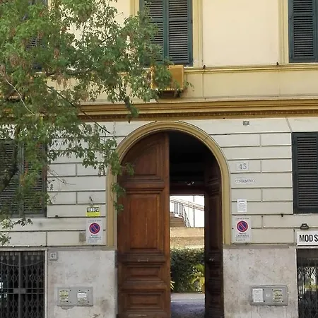Domus Crescenzio - Guest House-2