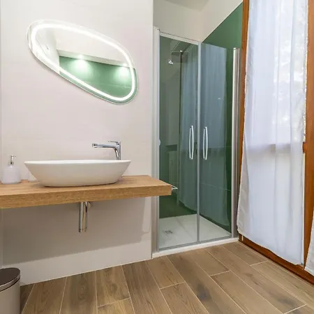 Mentana Rooms-3