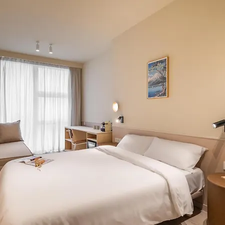 La Florida Suites By Olala Homes-2