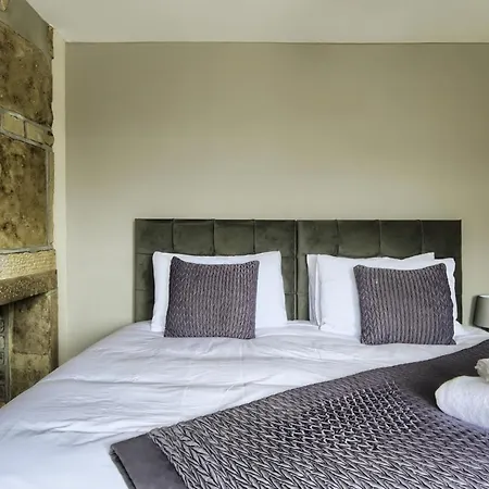 The New Rushcart Inn & Country Dining-2
