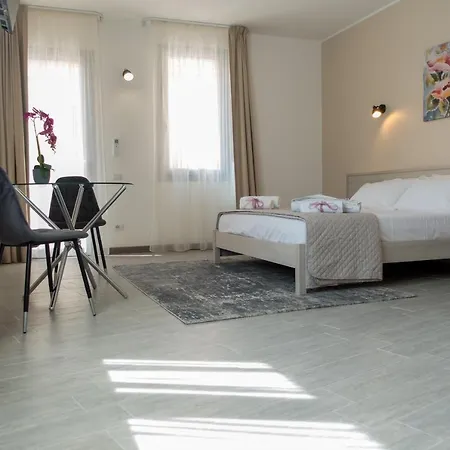 Green Guest House-2