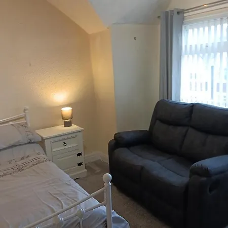 Seaforth Guest House - Pleasure Beach-2