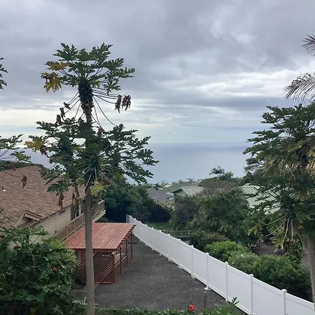 Kona Hawaii Guest House A Unique Hawaii Experience-3