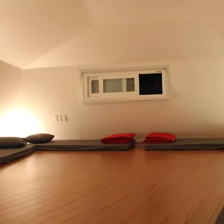 B My Guesthouse-2