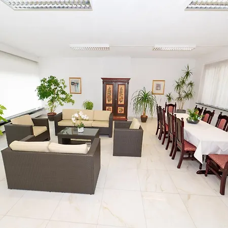 Pension & Apartments Ertl-3