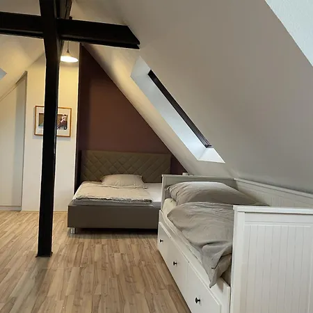 Einzel-Apartment Düsseldorf Oberkassel-3