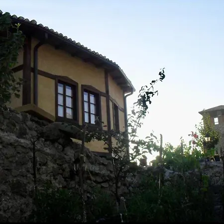 Rooms Emiliano Castle Of Kruja-2