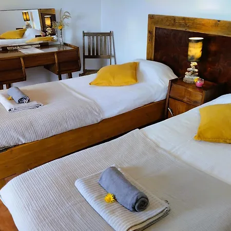 Caldeira Guesthouse-2