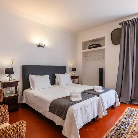 Casa Dos Arcos - Charm Guesthouse-3