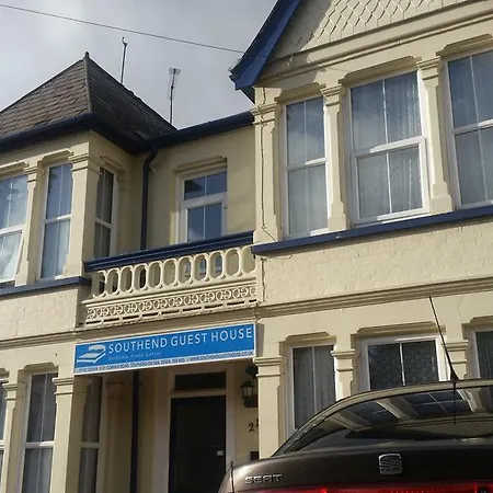Southend Guest House - Close To Beach, Train Station & Southend Airport-2