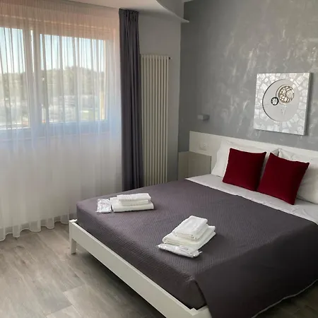 Aleva Rooms-3