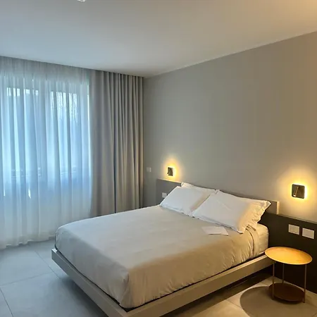 Al Suite-2